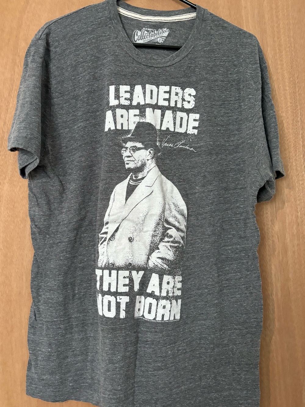 Old Navy Gray Graphic Tee with White Leadership Print